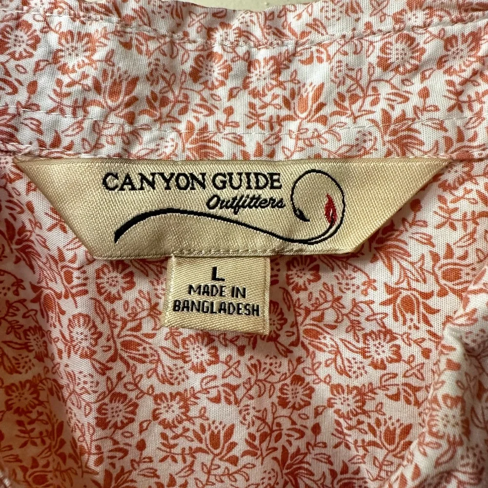 Floral Sleeveless Button-Down Shirt - Picture 2 of 4